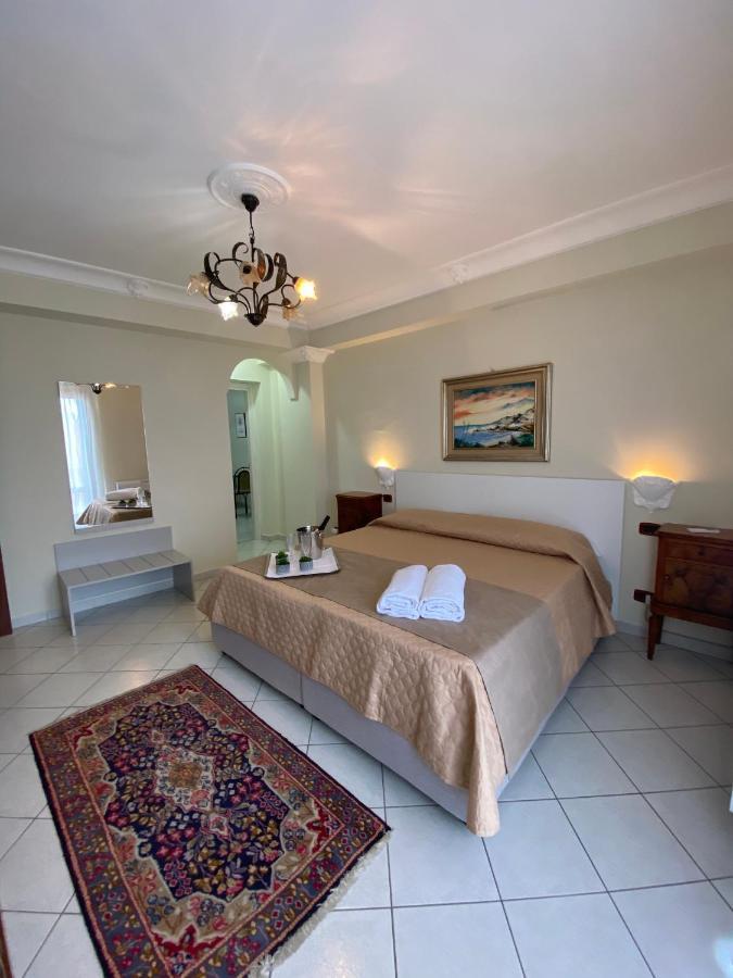 Scala Dei Turchi Palace Suites Realmonte Exteriör bild